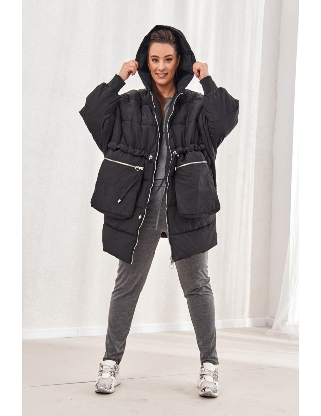 Geaca oversize calduroasa cu gluga, neagra 1537 - Magazin online - Boutique